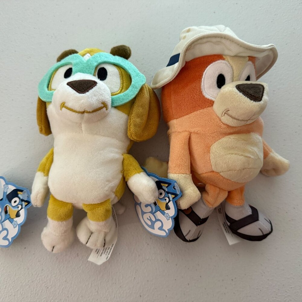 Bluey Friends - Honey and Travel Bingo Plush Soft and Cuddle Stuffed Toy